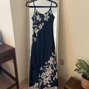 Jones New York Floral Blue Maxi Dress